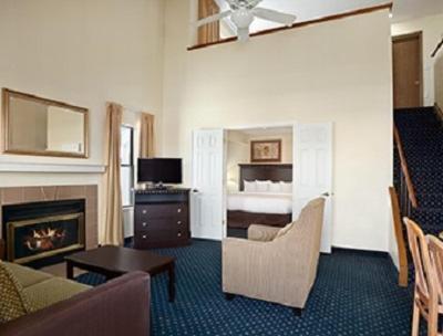 Hawthorn Extended Stay By Wyndham Fort Wayne Room photo